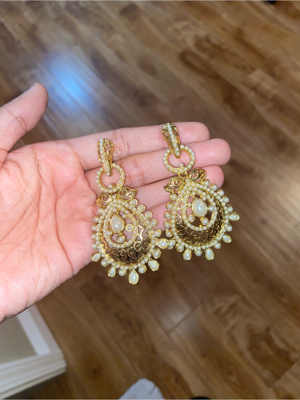 Indian Gold and Pearl Chandbali Earrings Wedding Party Dangle Statement Ethnic